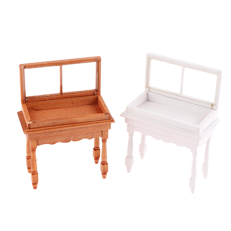1:12 Dollhouse Miniature White - Sports Equipment Locker recension och pris
